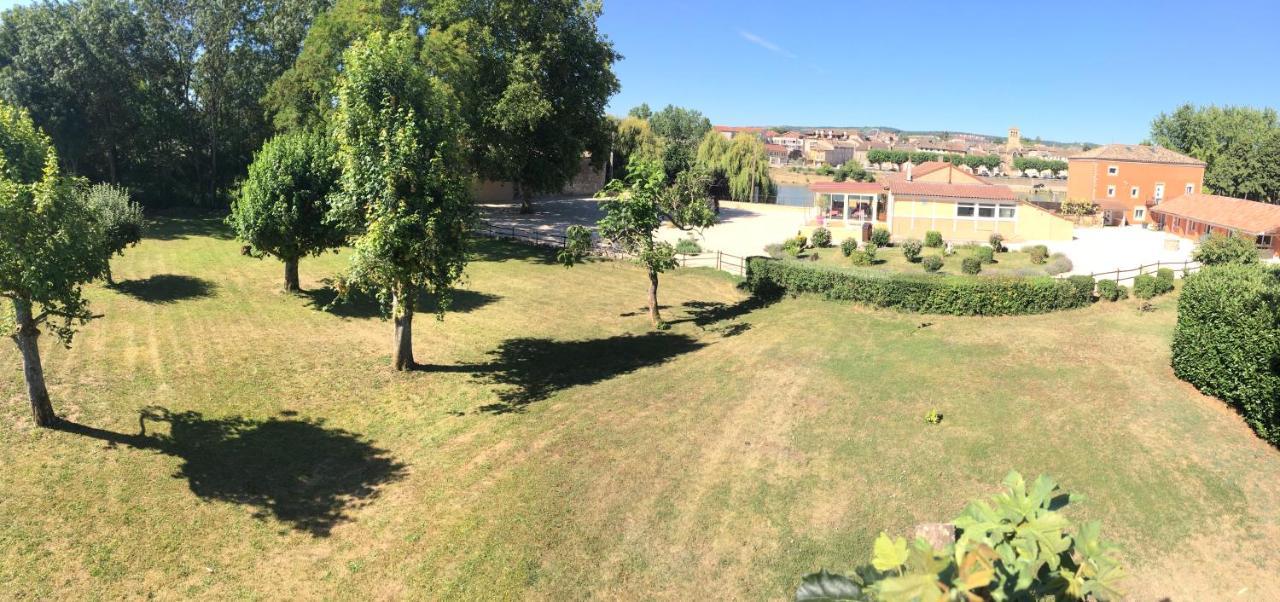Domaine Des Jardins De La Saone Hotel Tournus Kültér fotó