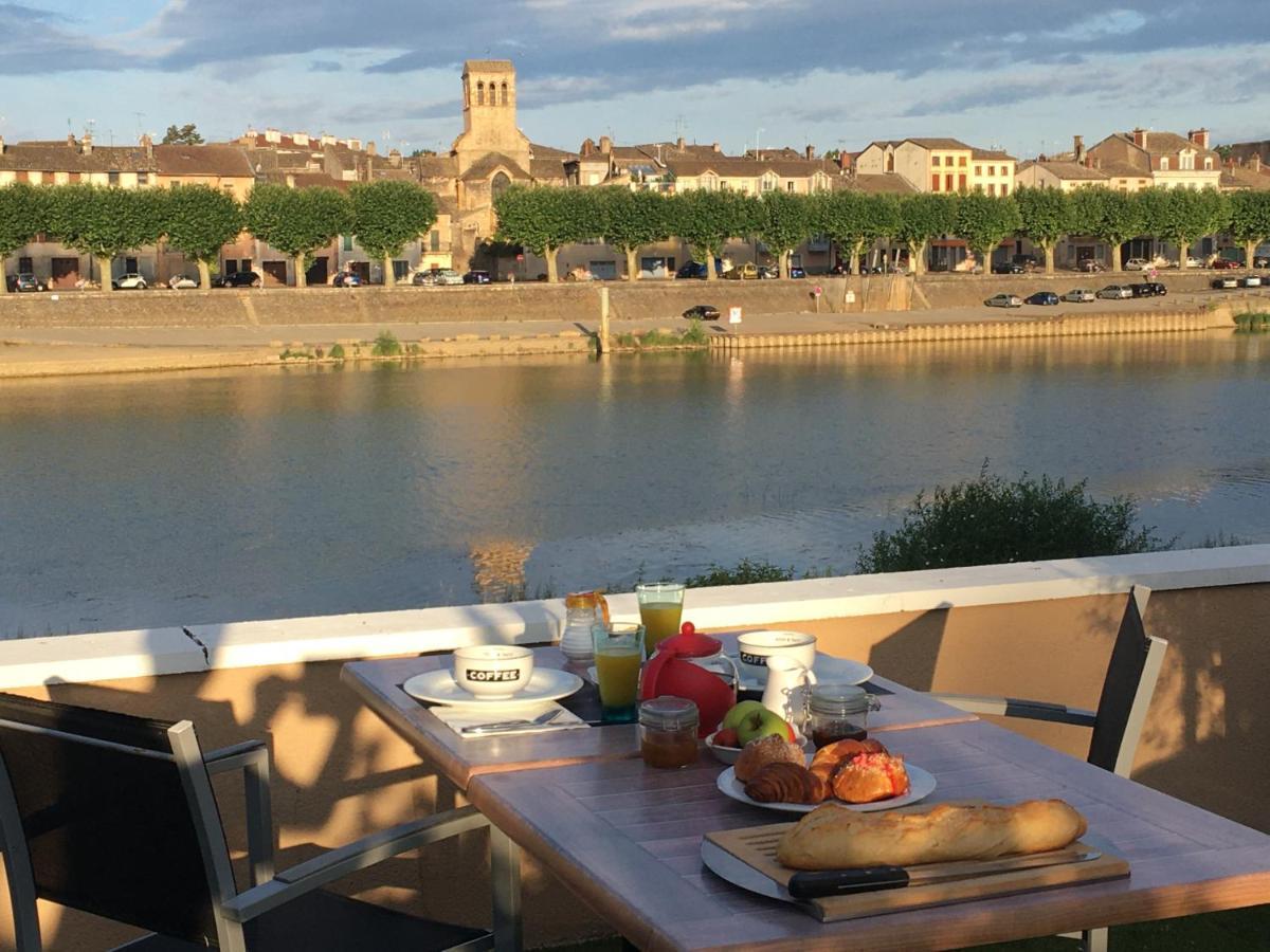 Domaine Des Jardins De La Saone Hotel Tournus Kültér fotó